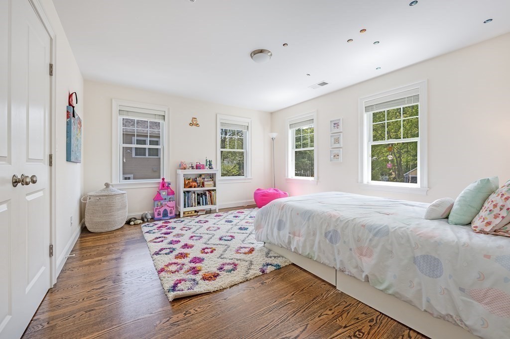 1 Hickory Road Wellesley, MA 02482 - Photo 19 of 30