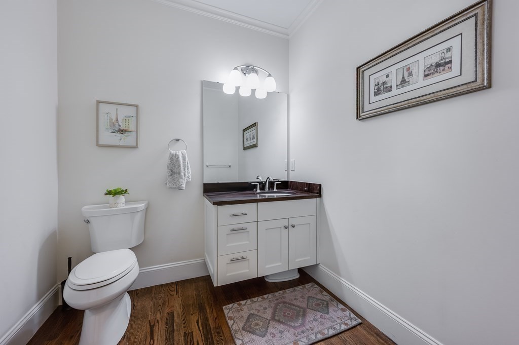 1 Hickory Road Wellesley, MA 02482 - Photo 26 of 30