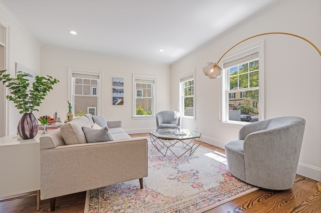 1 Hickory Road Wellesley, MA 02482 - Photo 6 of 30