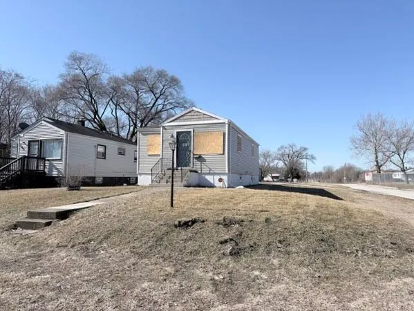 $57,500 | 2300 Fillmore Street, Gary, IN 46407
