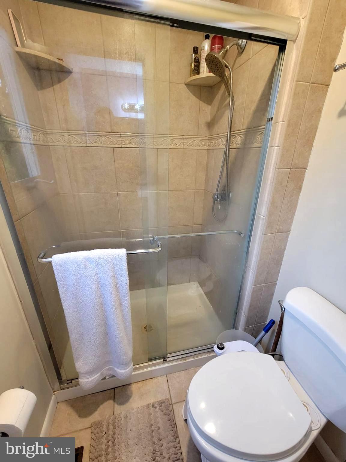 40 Concord Road Marlton, NJ 08053 - Photo 20 of 26 Privet Bathroom