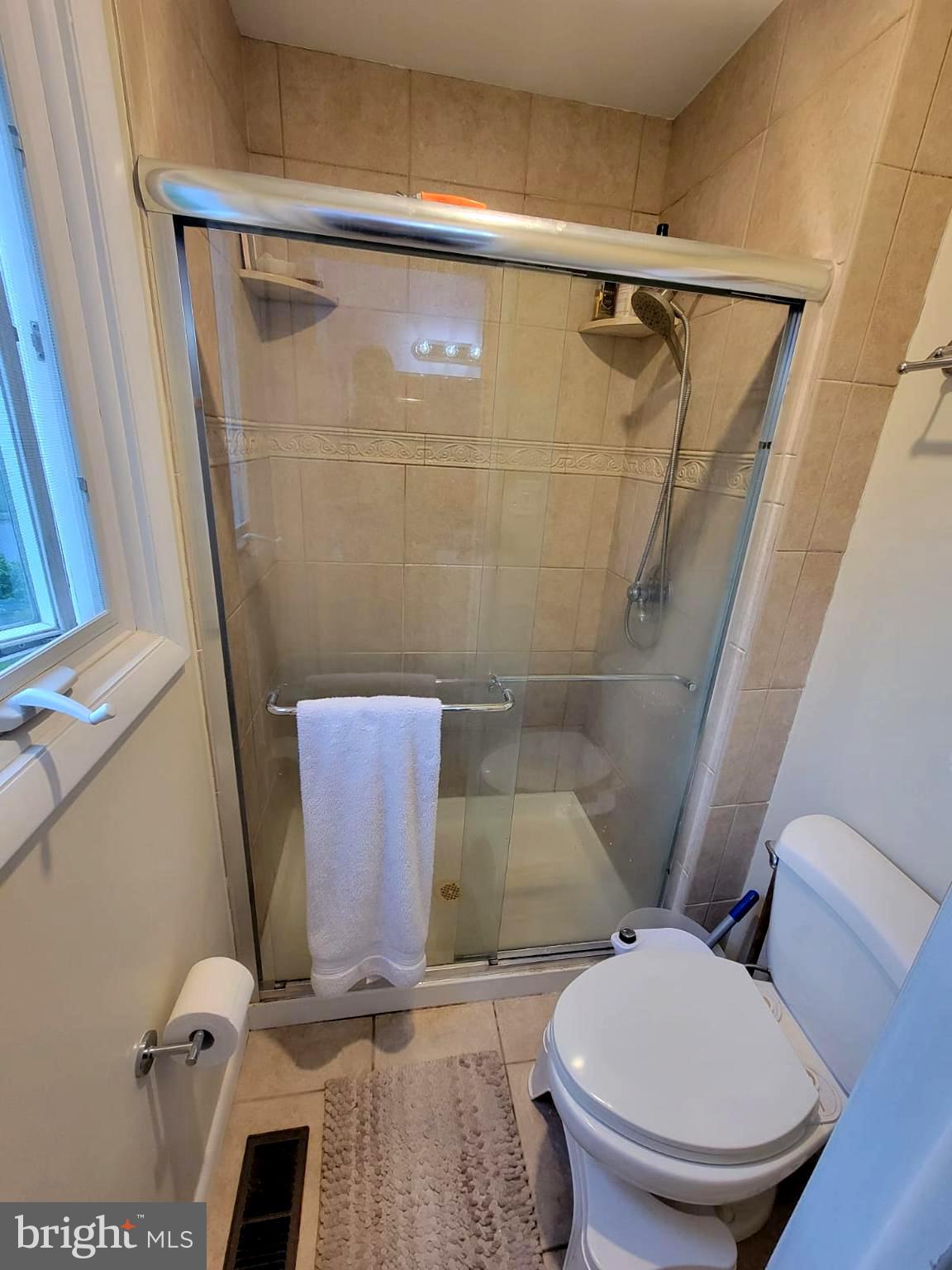 40 Concord Road Marlton, NJ 08053 - Photo 21 of 26 Privet Bathroom