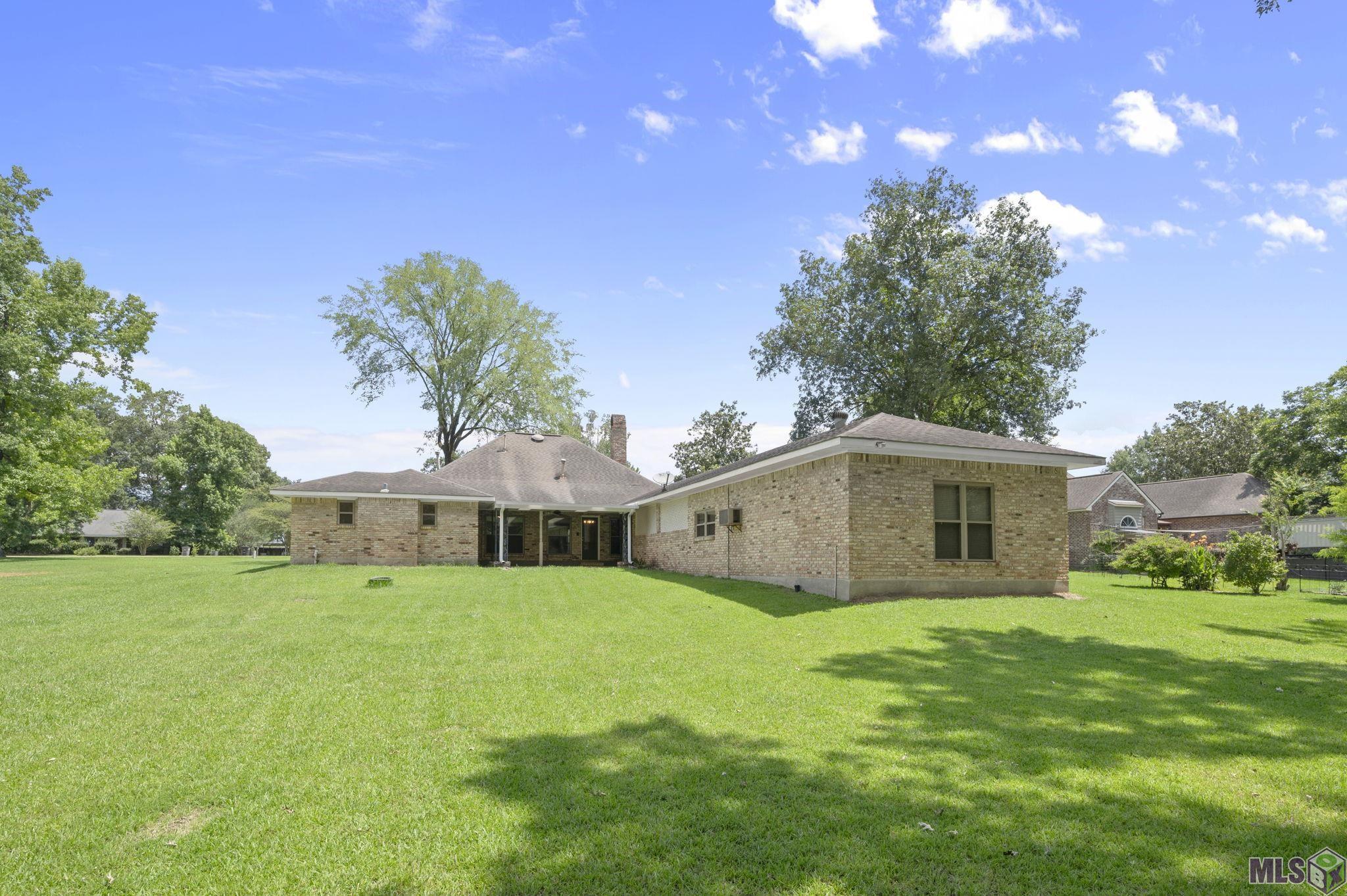 11116 Suncrest Avenue Baton Rouge, LA 70818 - Photo 47 of 51