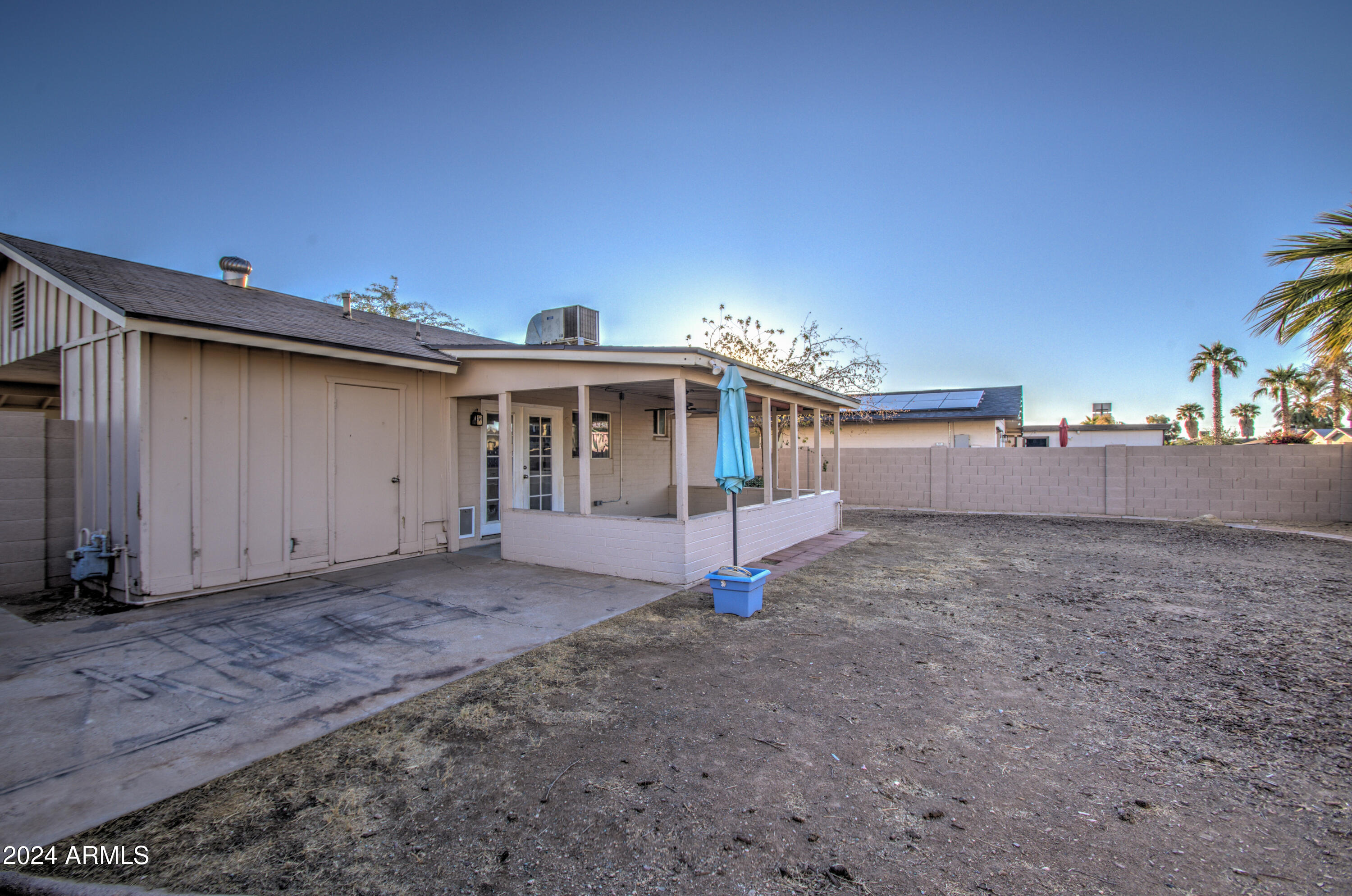 2236 West Wethersfield Road Phoenix, AZ 85029 - Photo 31 of 32 Rear 7