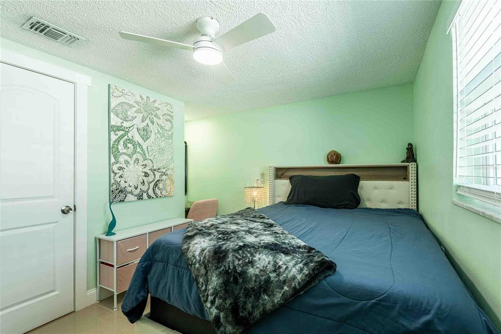 4925 Bonito Drive New Port Richey, FL 34652 - Photo 13 of 49