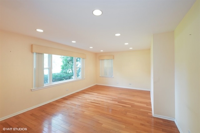 2835 Highland Road Northbrook, IL 60062 - Photo 4 of 26