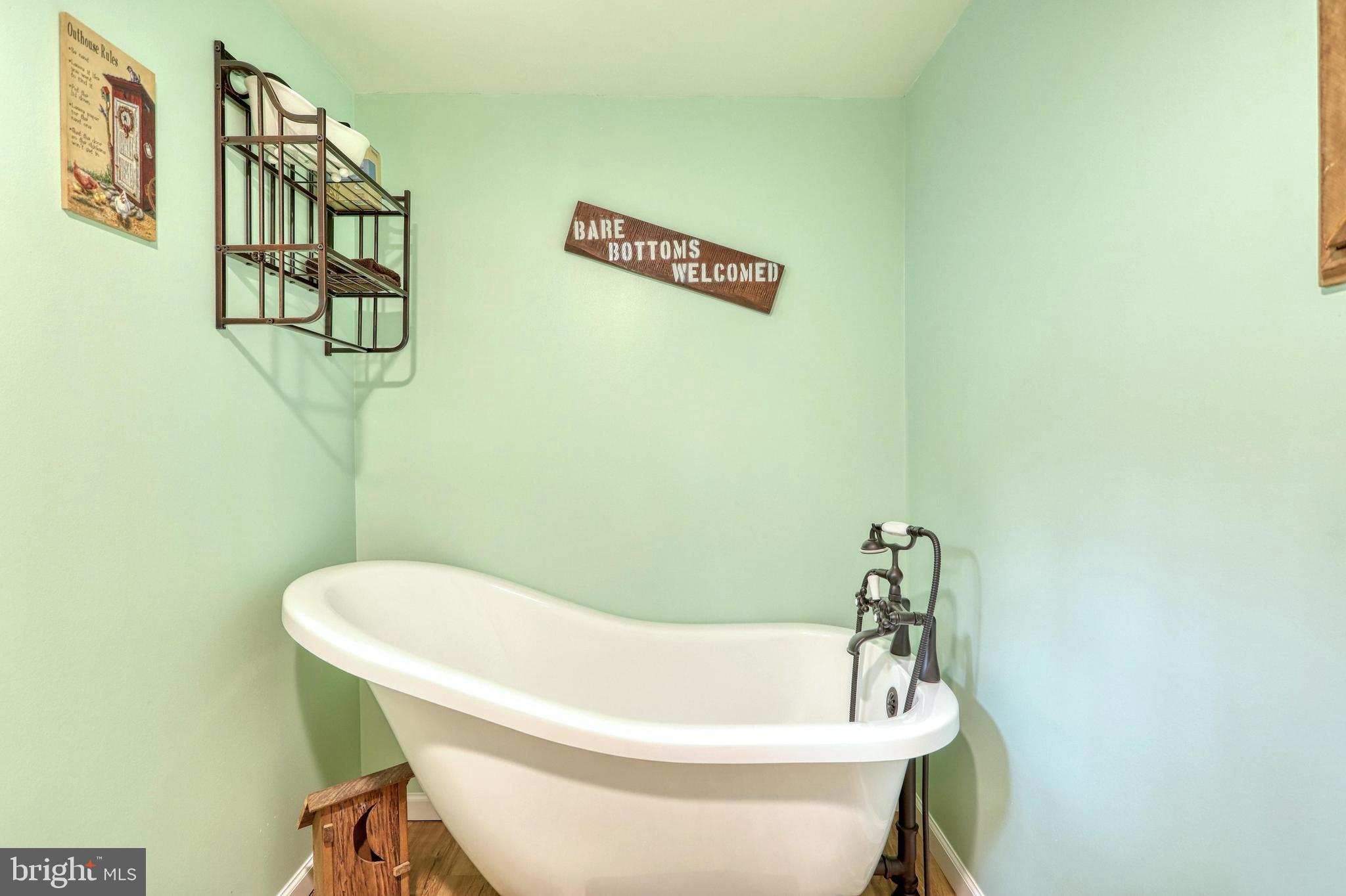 287 Watters Road New Park, PA 17352 - Photo 17 of 63 Gallery Image 17