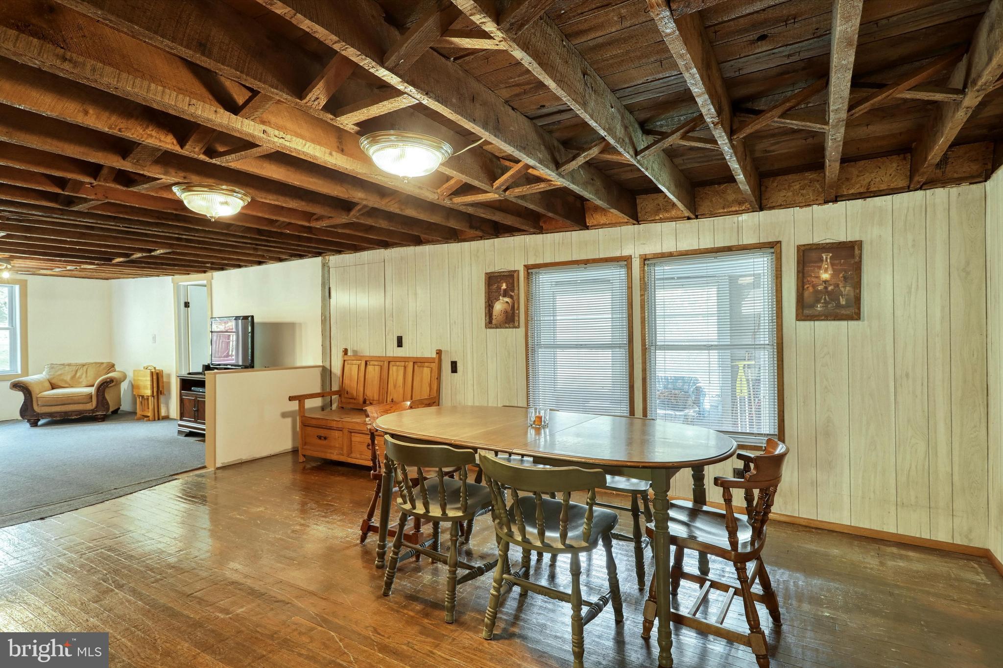 287 Watters Road New Park, PA 17352 - Photo 5 of 63 Gallery Image 5