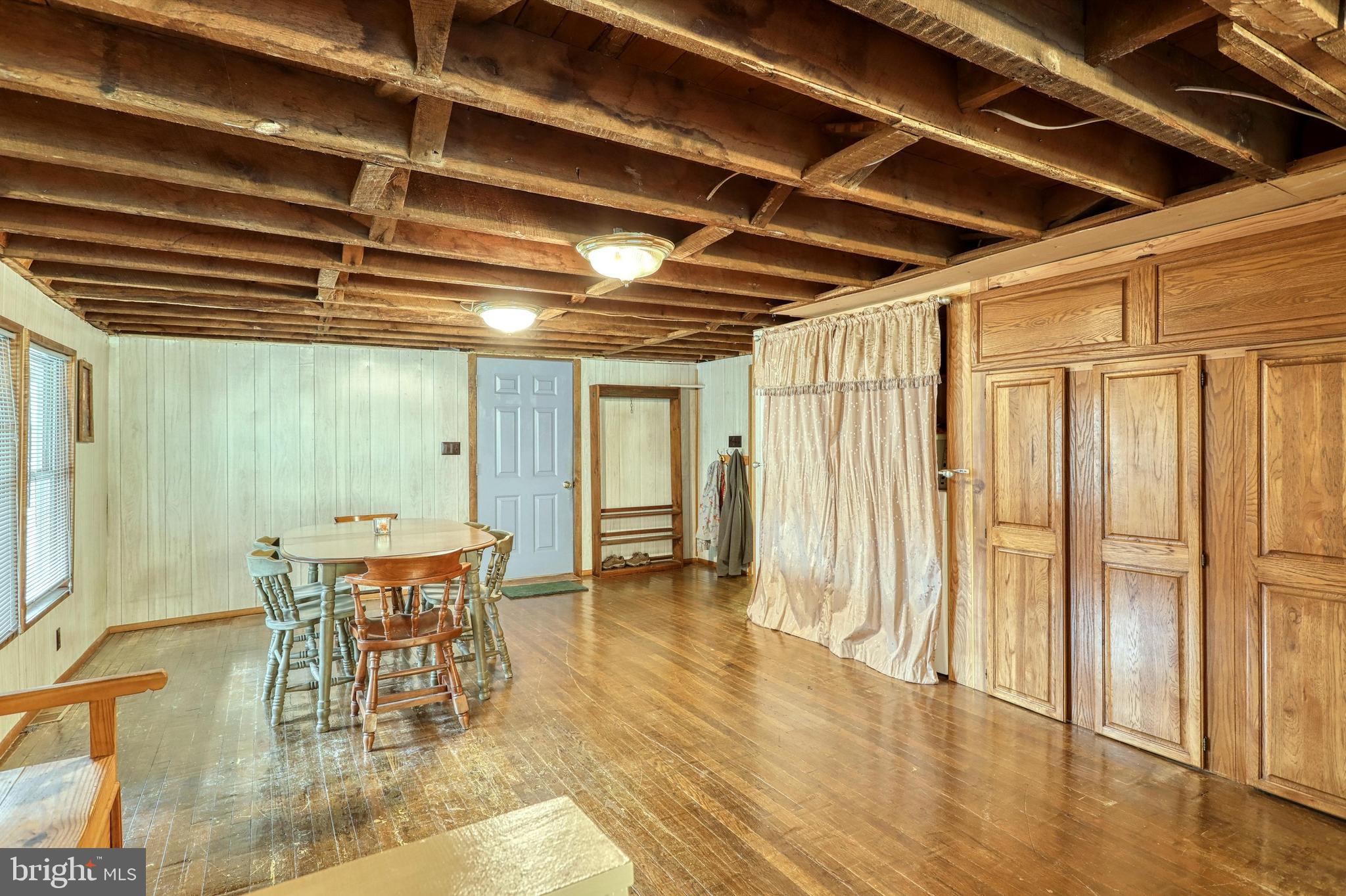 287 Watters Road New Park, PA 17352 - Photo 6 of 63 Gallery Image 6