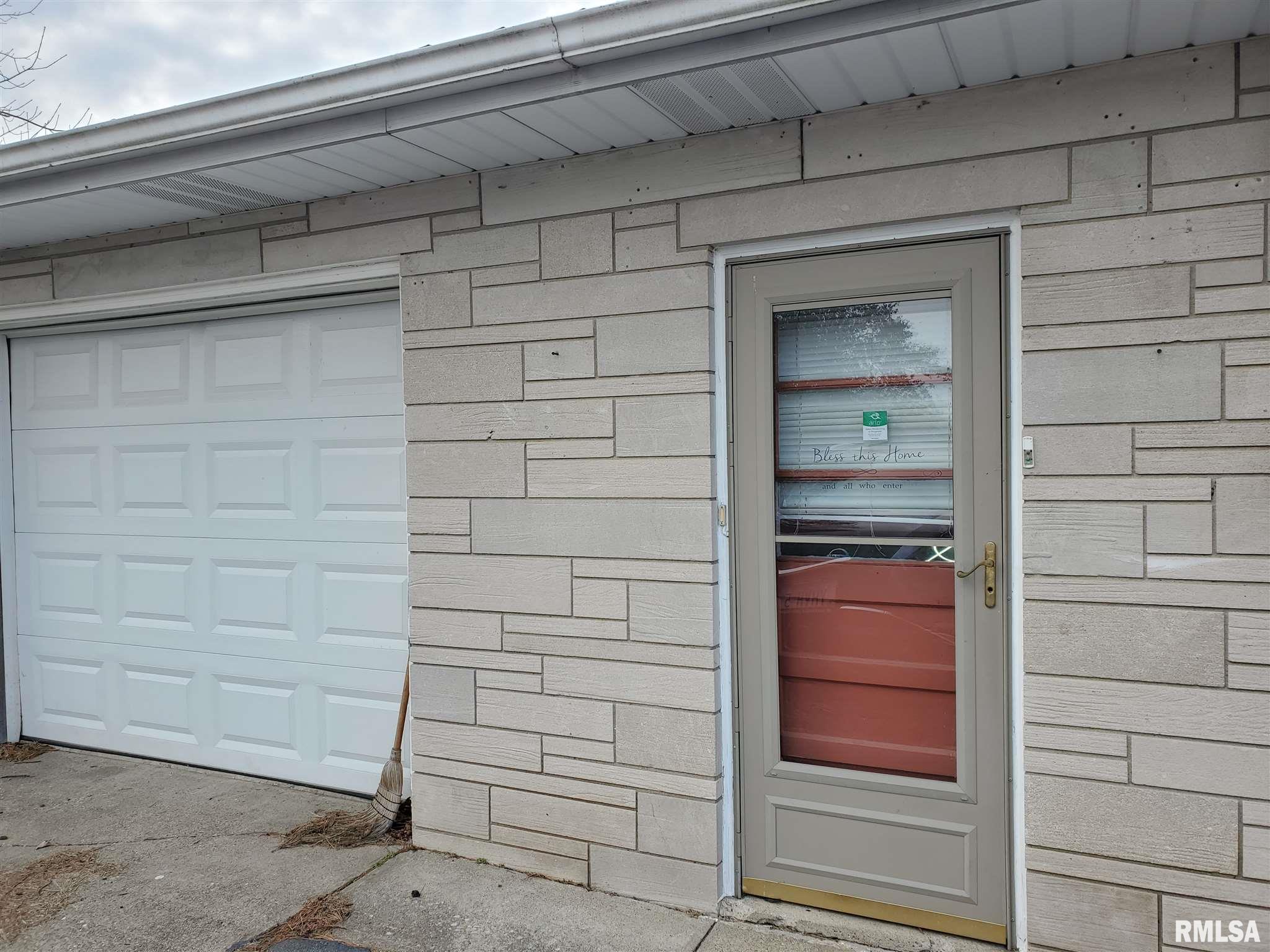 7145 Highway 34 Raleigh, IL 62977 - Photo 3 of 32 Gallery Image 3