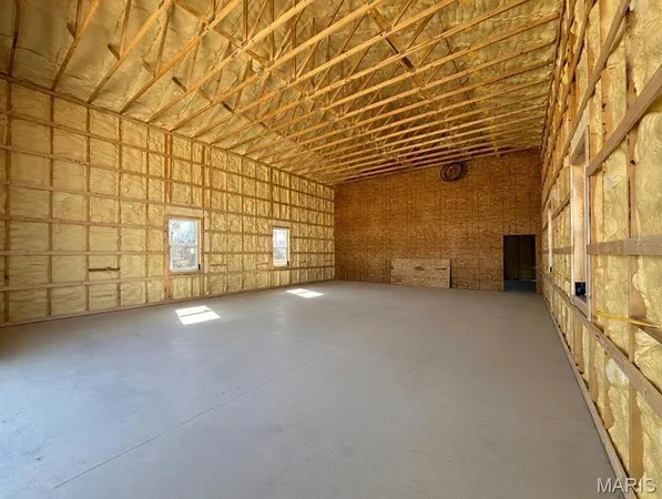 $269,000 | 18945 Lambeau Trail, Monroe City, MO 63456