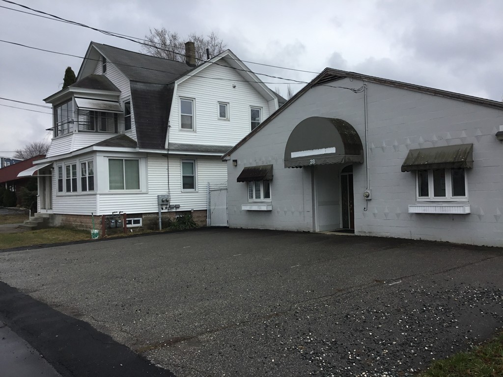 22-28 Bosworth Street West Springfield, MA 01089 - Photo 1 of 5 Gallery Image 1