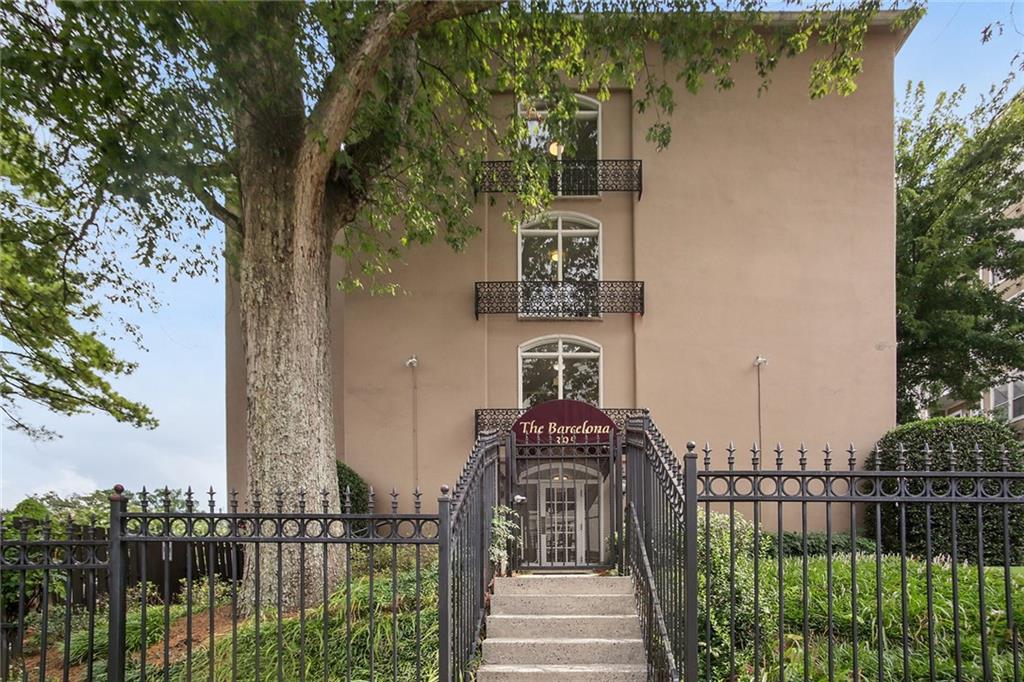 395 Pharr Road Northeast, Unit 105 Atlanta, GA 30305 - Photo 1 of 1 Gallery Image 1