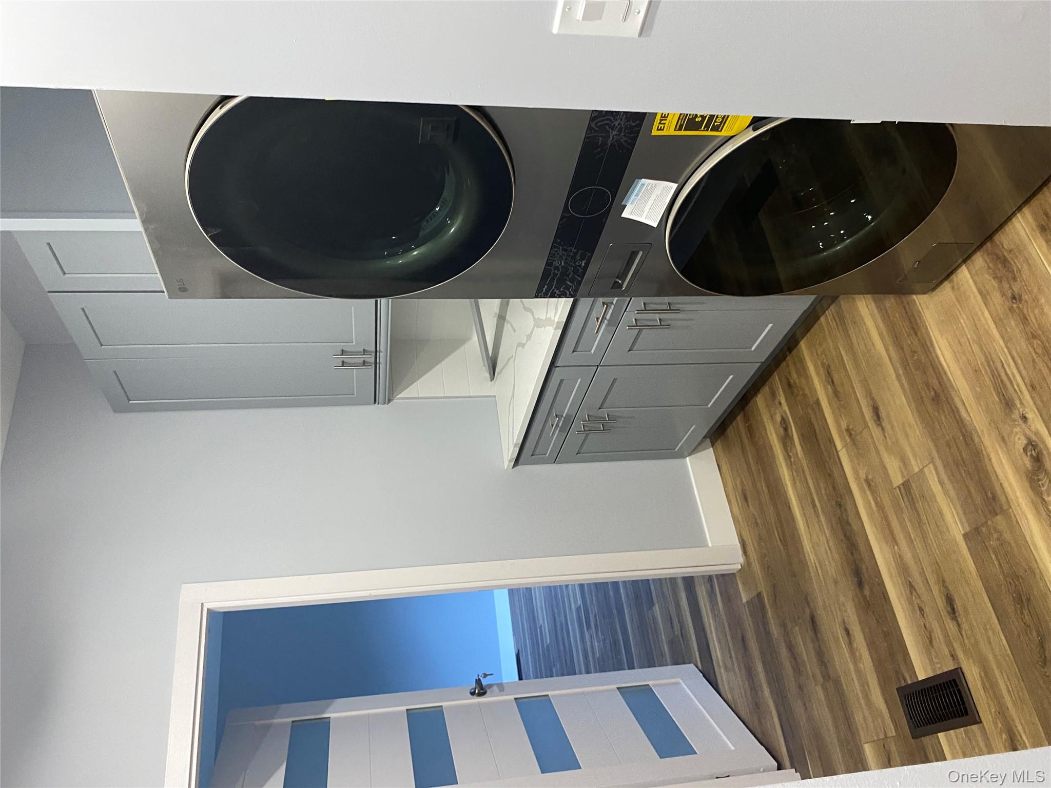 44 Roslyn Ridge Road Smallwood, NY 12778 - Photo 11 of 24 a utility room with dryer and washer