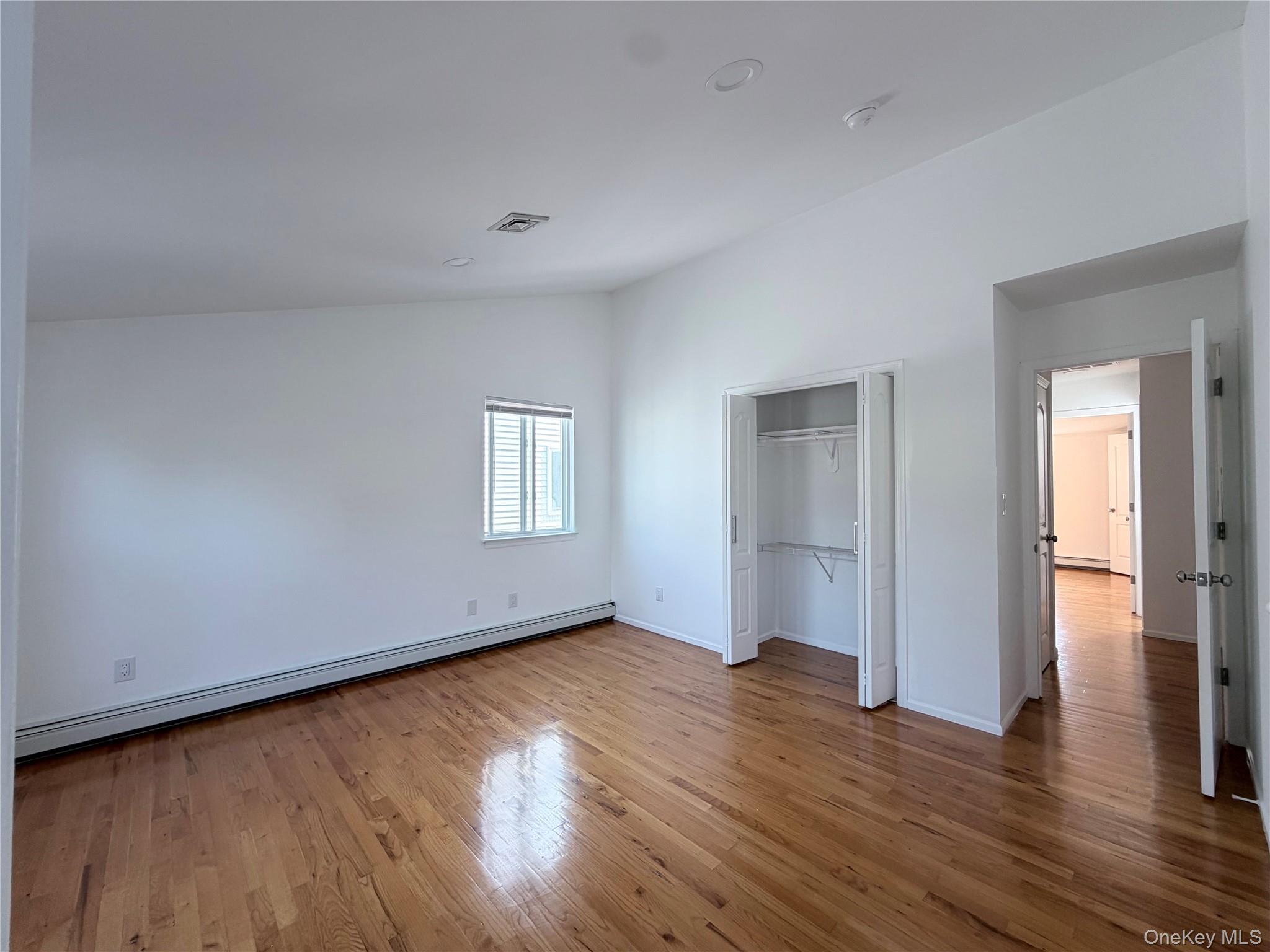 62 Hickory Road, Unit B Port Washington, NY 11050 - Photo 8 of 16
