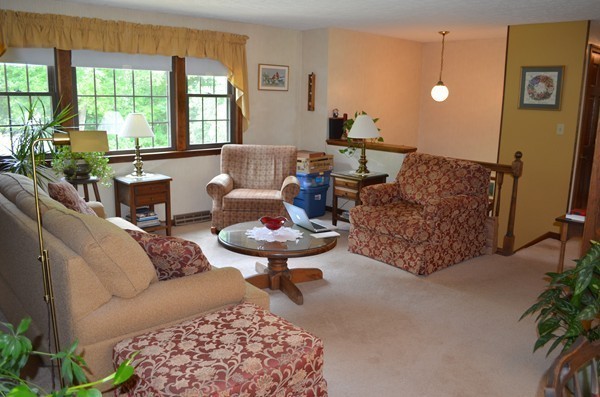 12 Liberty Road Marshfield, MA 02050 - Photo 4 of 20 Gallery Image 4