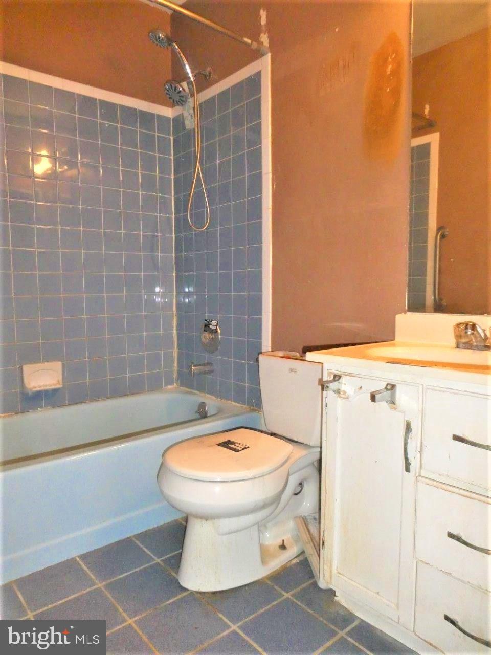 6707 Longhill Road Baltimore, MD 21207 - Photo 11 of 24 Gallery Image 11