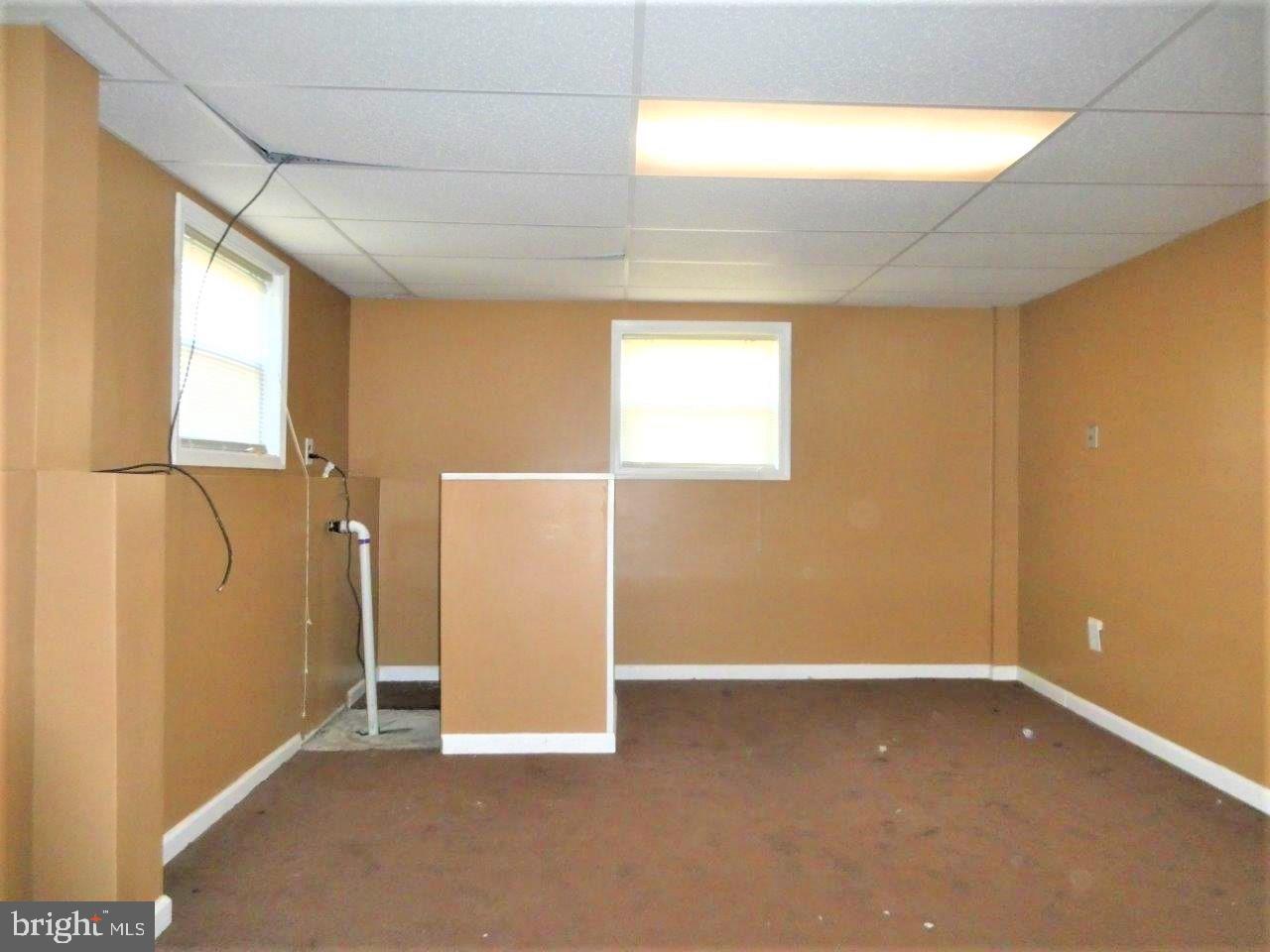 6707 Longhill Road Baltimore, MD 21207 - Photo 15 of 24 Gallery Image 15