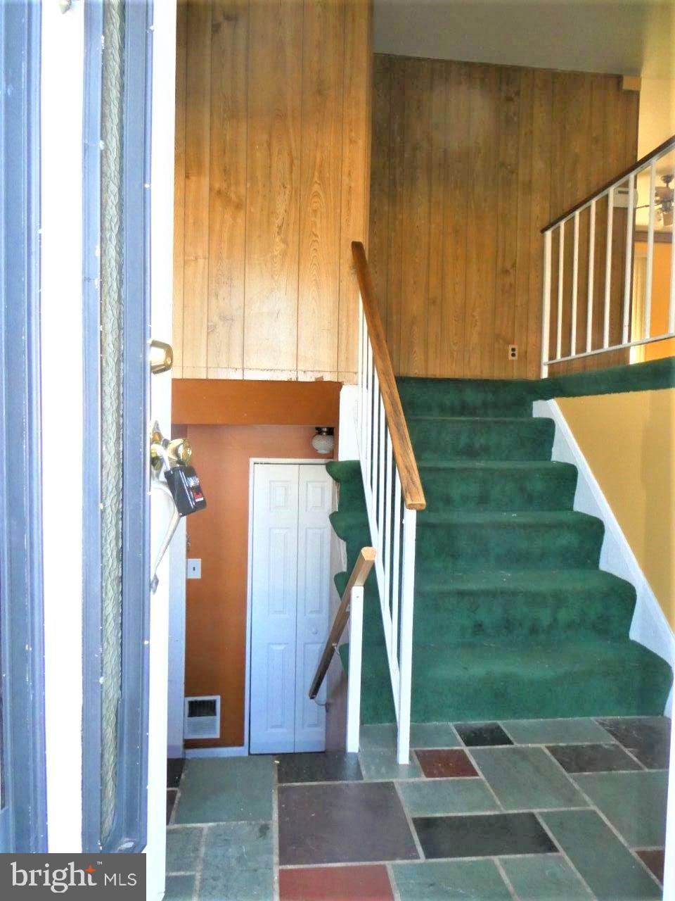 6707 Longhill Road Baltimore, MD 21207 - Photo 16 of 24 Gallery Image 16