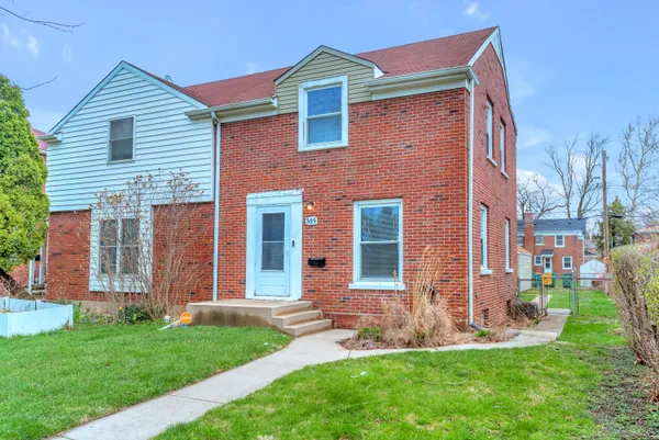 $189,000 | 309 Belden Place, Munster, IN 46321