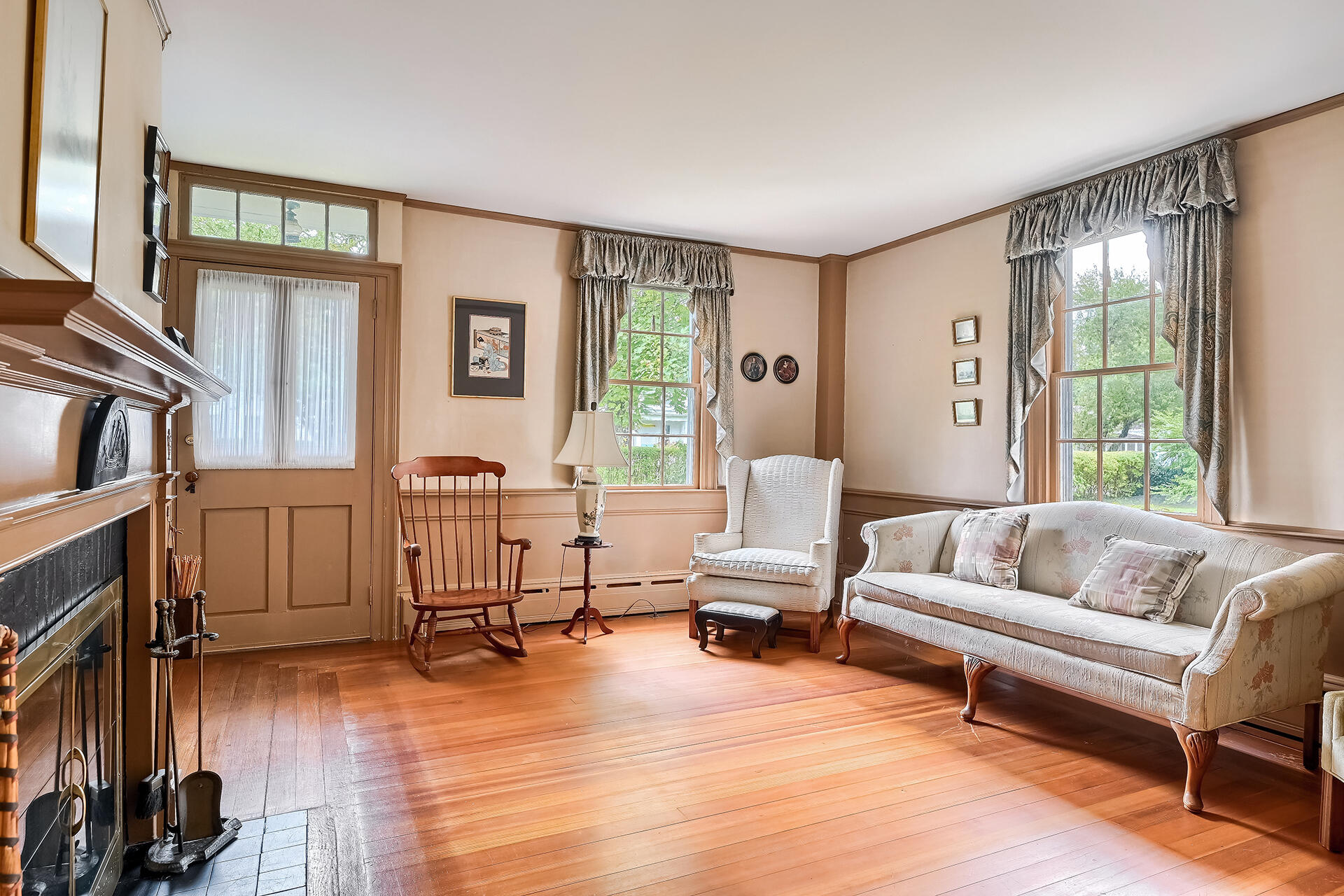 497 Main Street Centerville, MA 02632 - Photo 6 of 50 a living room with furniture and a wooden floor