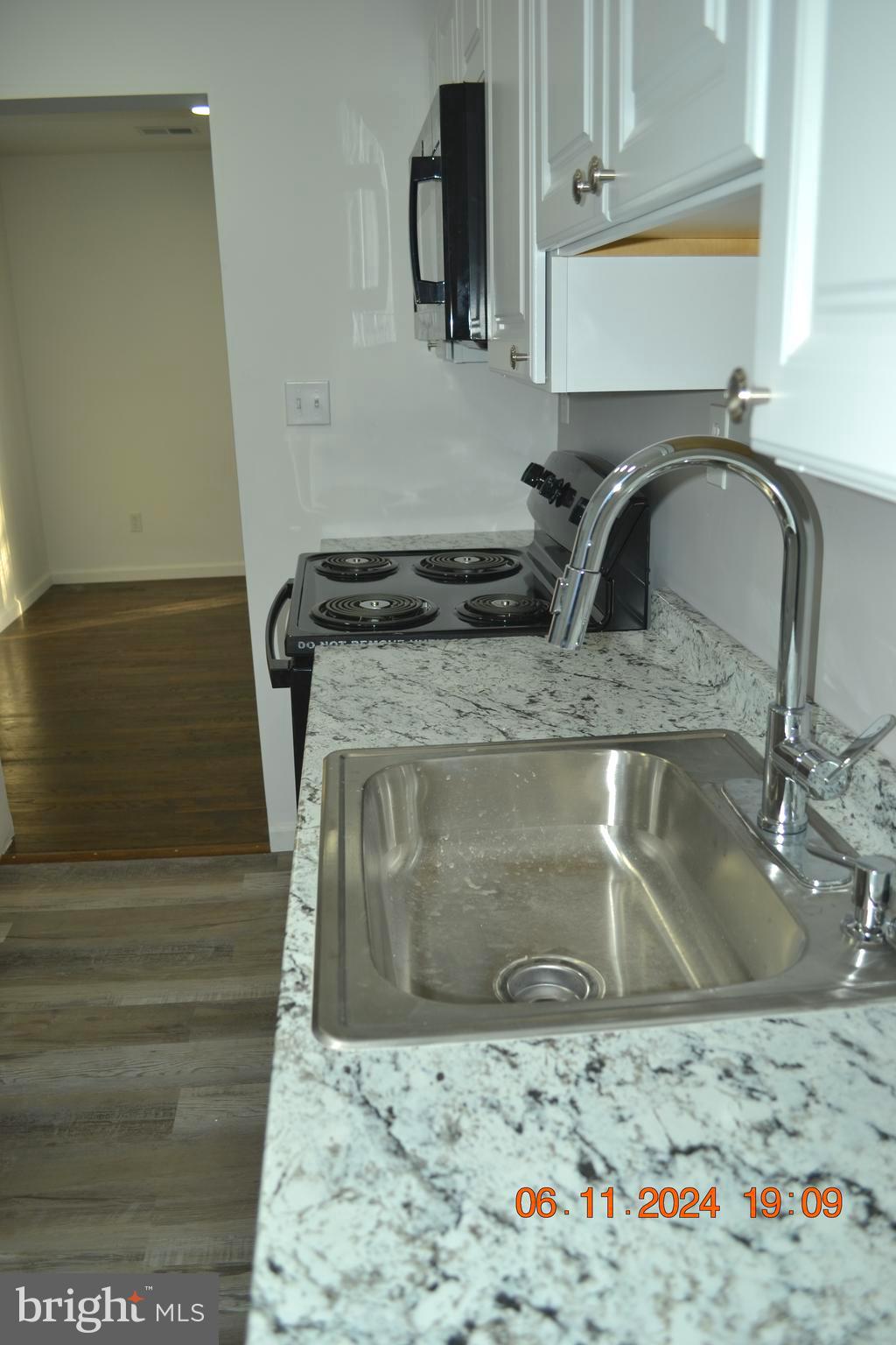 329 B Bar Harbor Road Pasadena, MD 21122 - Photo 6 of 25