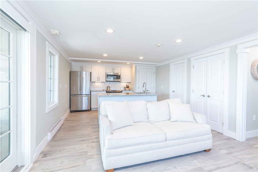 18 Fort Road Westerly, RI 02891 - Photo 9 of 31 Gallery Image 9