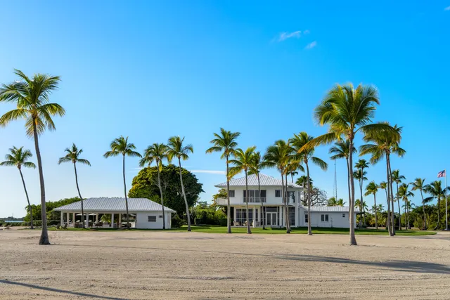 $29,500,000 | 79775 Overseas Highway, Islamorada, FL 33036