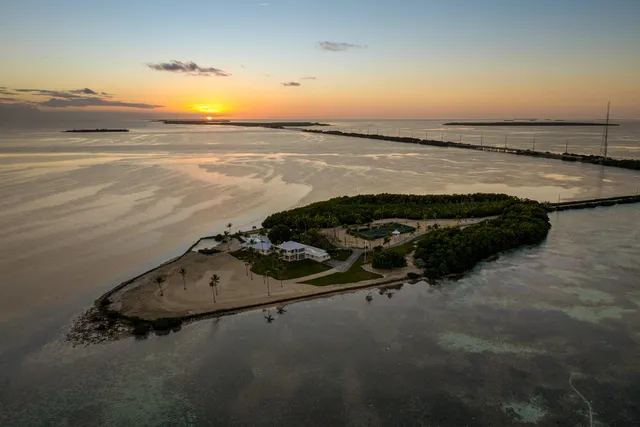 $29,500,000 | 79775 Overseas Highway, Islamorada, FL 33036