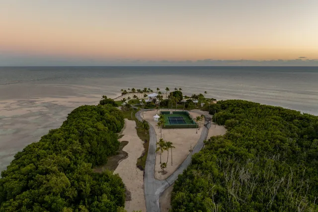 $29,500,000 | 79775 Overseas Highway, Islamorada, FL 33036