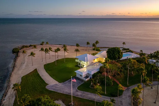 $29,500,000 | 79775 Overseas Highway, Islamorada, FL 33036