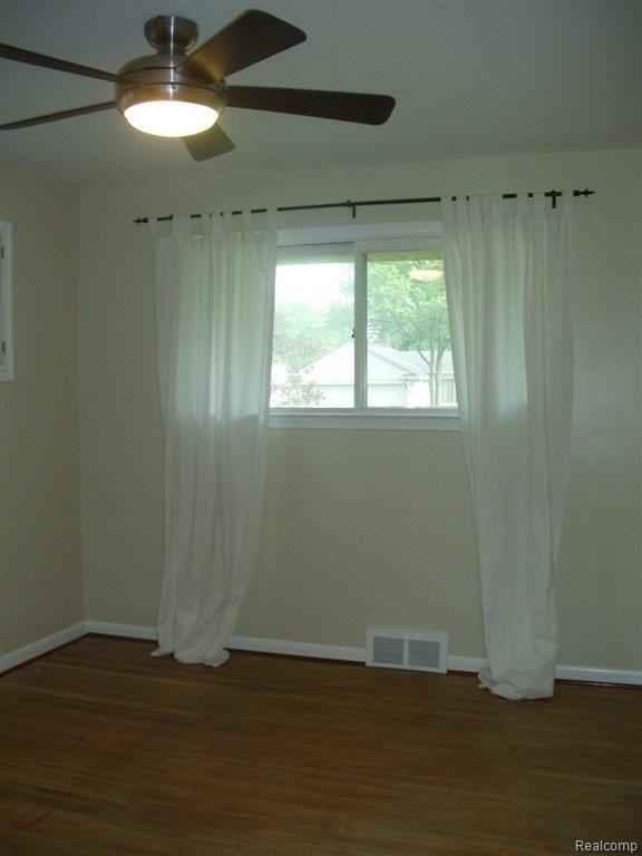 15955 Reedmere Avenue Franklin, MI 48025 - Photo 13 of 19 2nd Bedroom