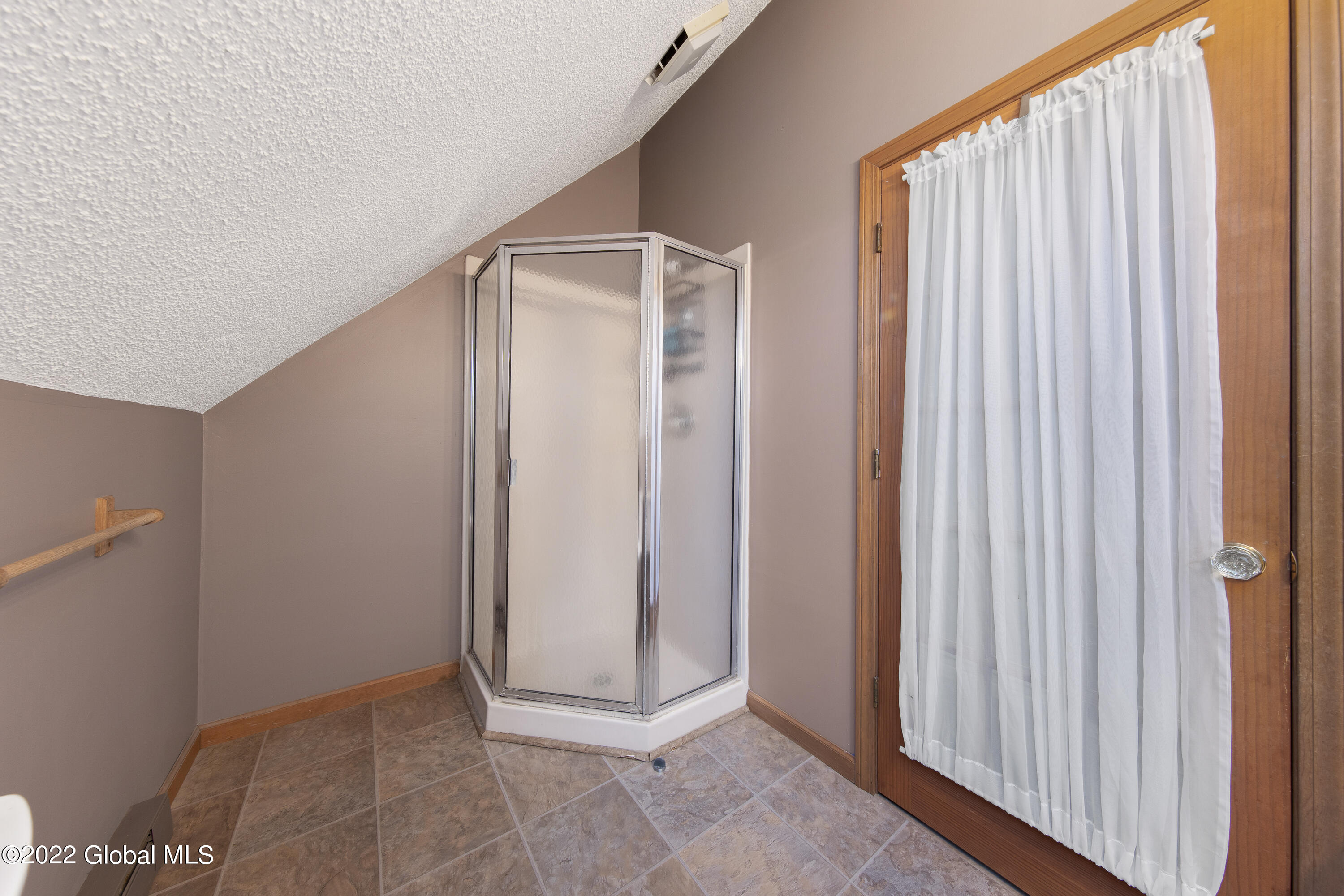 83 Stoddard Road Hampton, NY 12837 - Photo 21 of 64 1 (20)