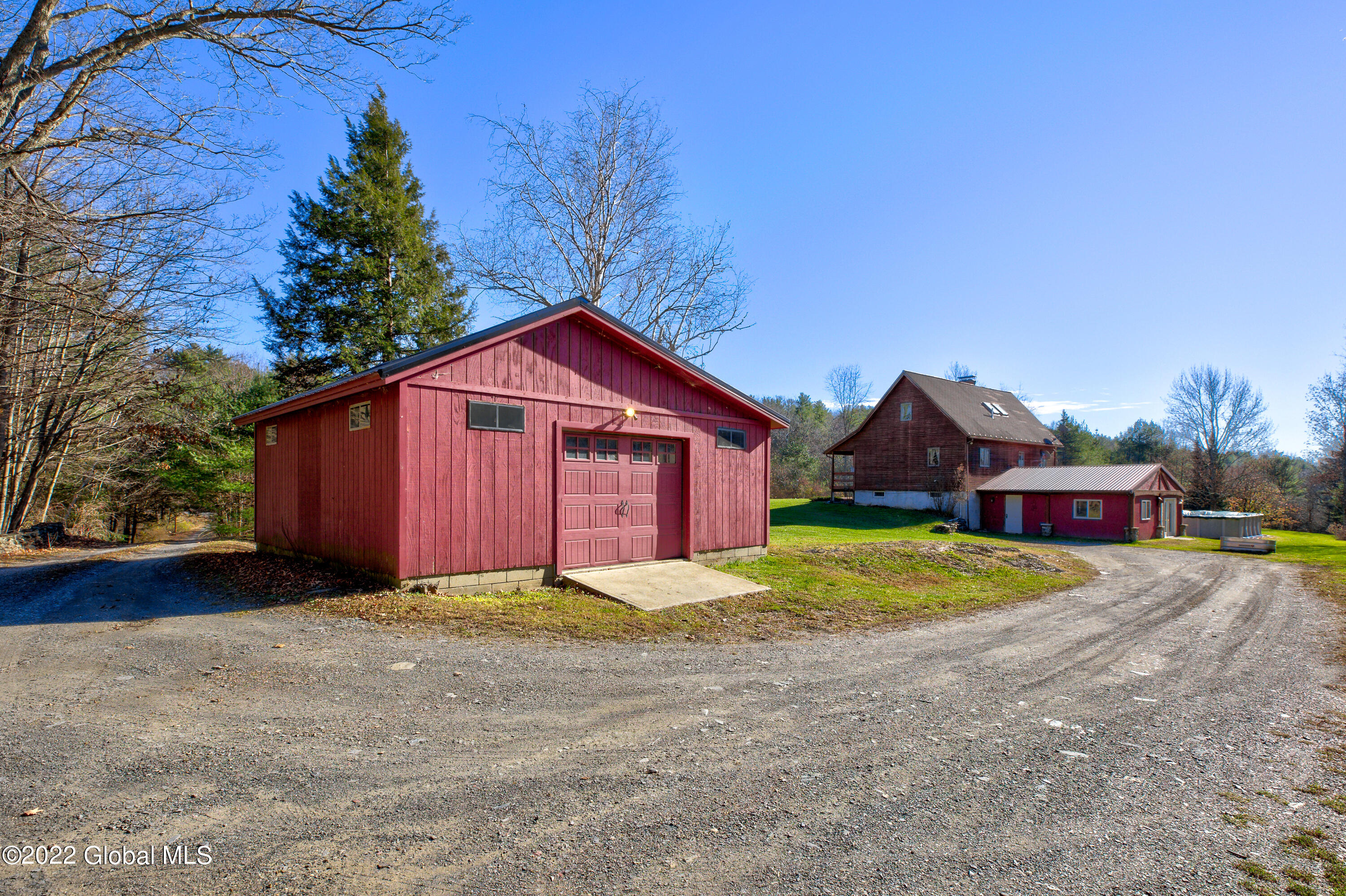 83 Stoddard Road Hampton, NY 12837 - Photo 35 of 64 1 (32)