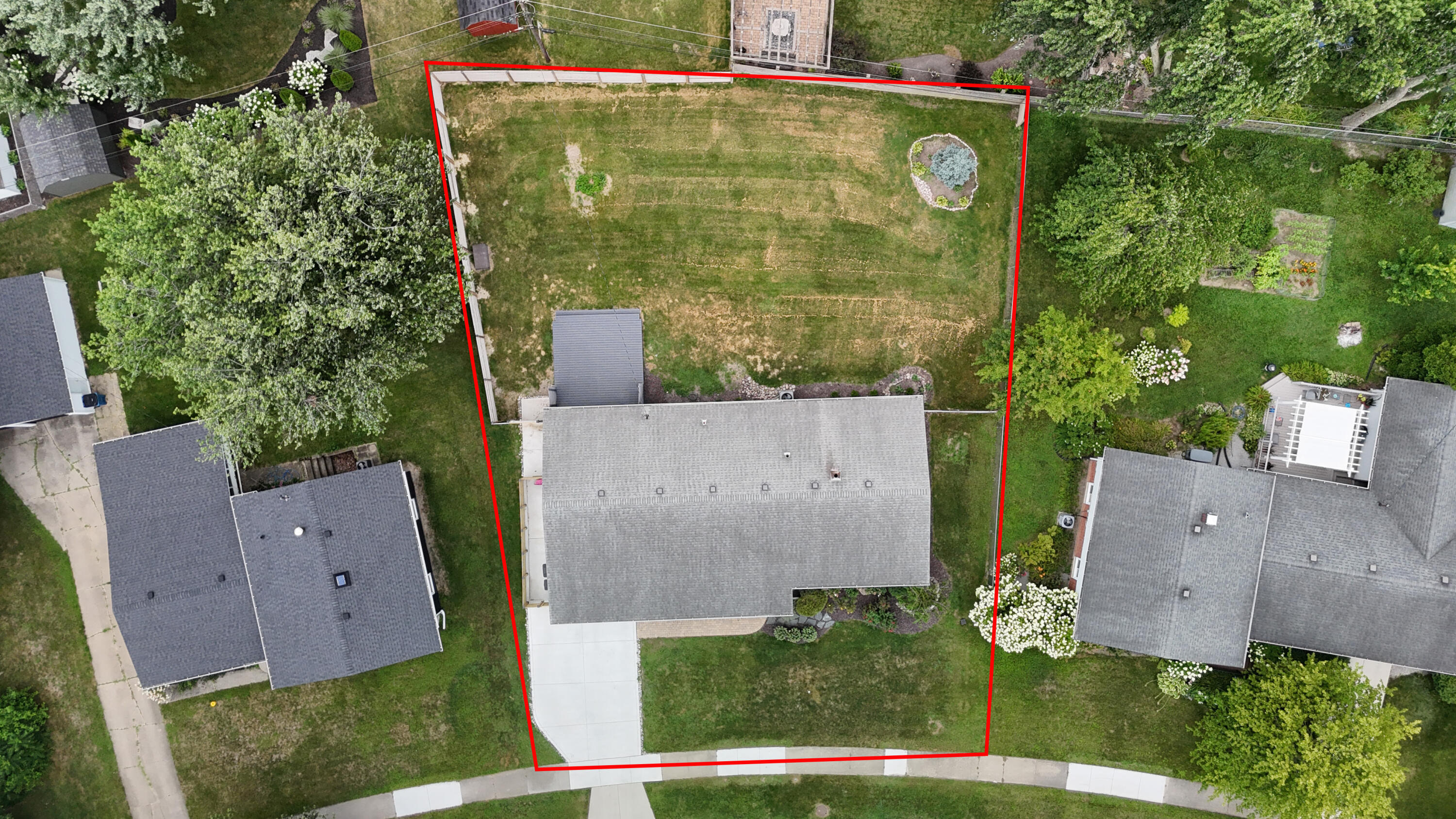 724 Pettibone Street Crown Point, IN 46307 - Photo 8 of 26 3000x1687