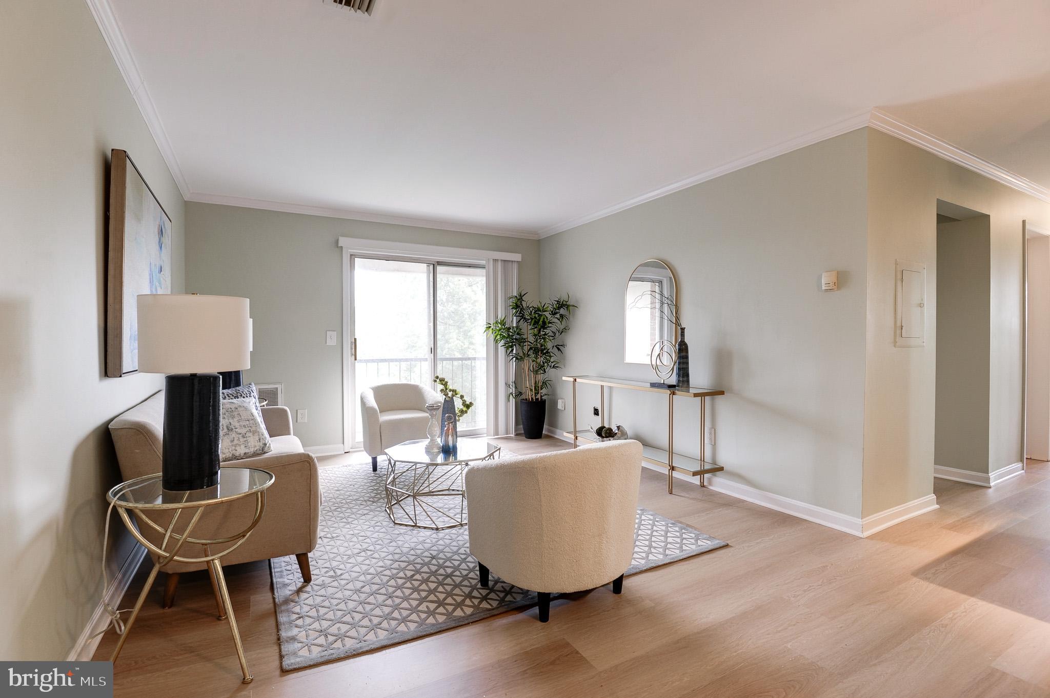 14807 Rydell Road, Unit 303 Centreville, VA 20121 - Photo 3 of 35 Gallery Image 3