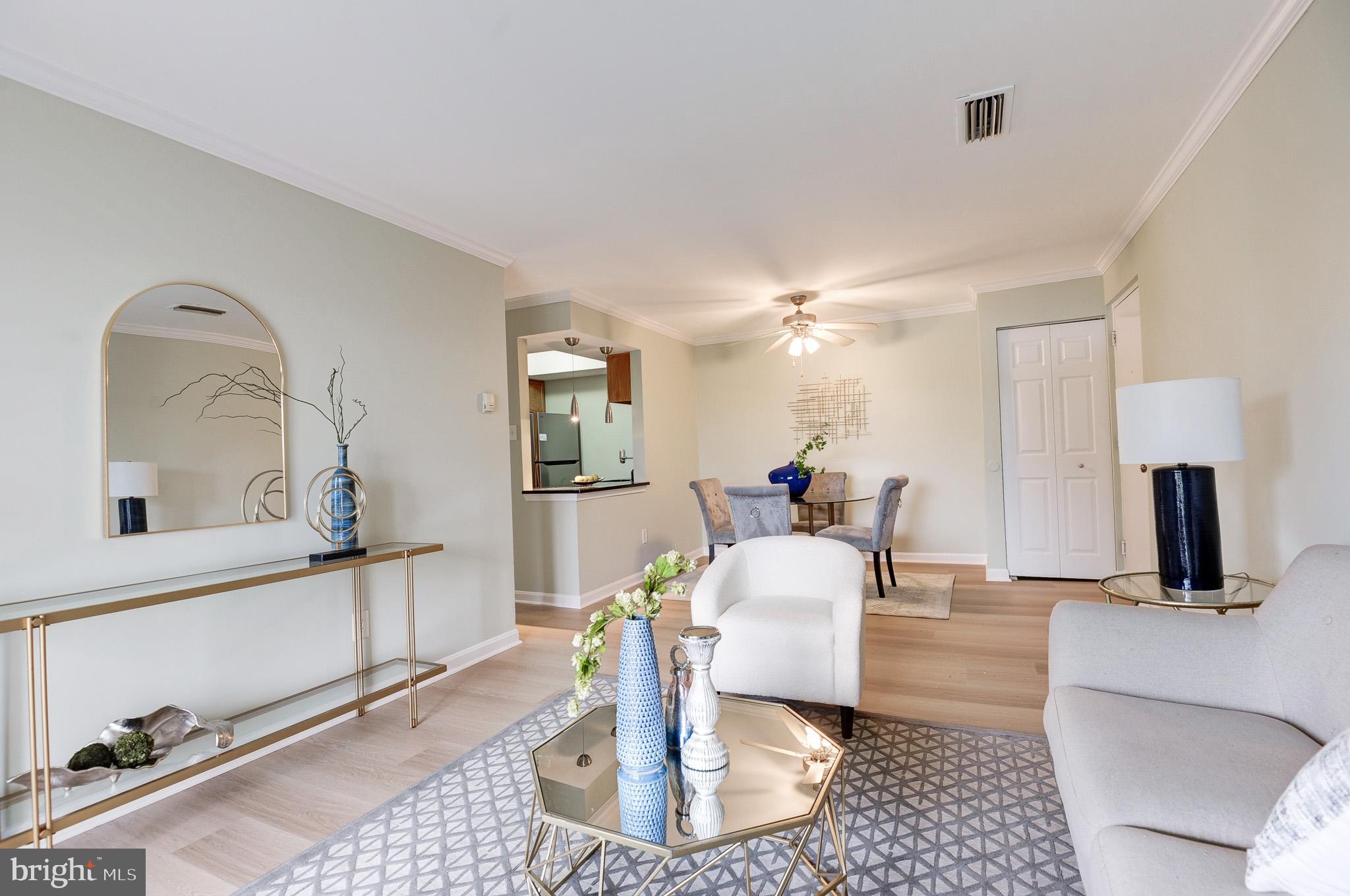 14807 Rydell Road, Unit 303 Centreville, VA 20121 - Photo 5 of 35 Gallery Image 5