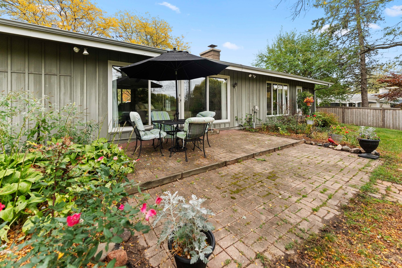 120 Stoney Creek Road DeKalb, IL 60115 - Photo 27 of 32 a view of a house with sitting area
