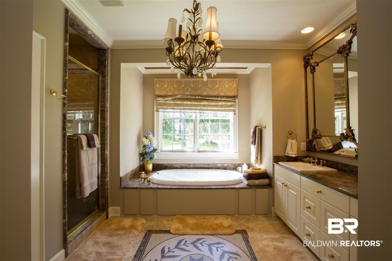 16848 Ferry Rd Circle Fairhope, AL 36532 - Photo 17 of 48