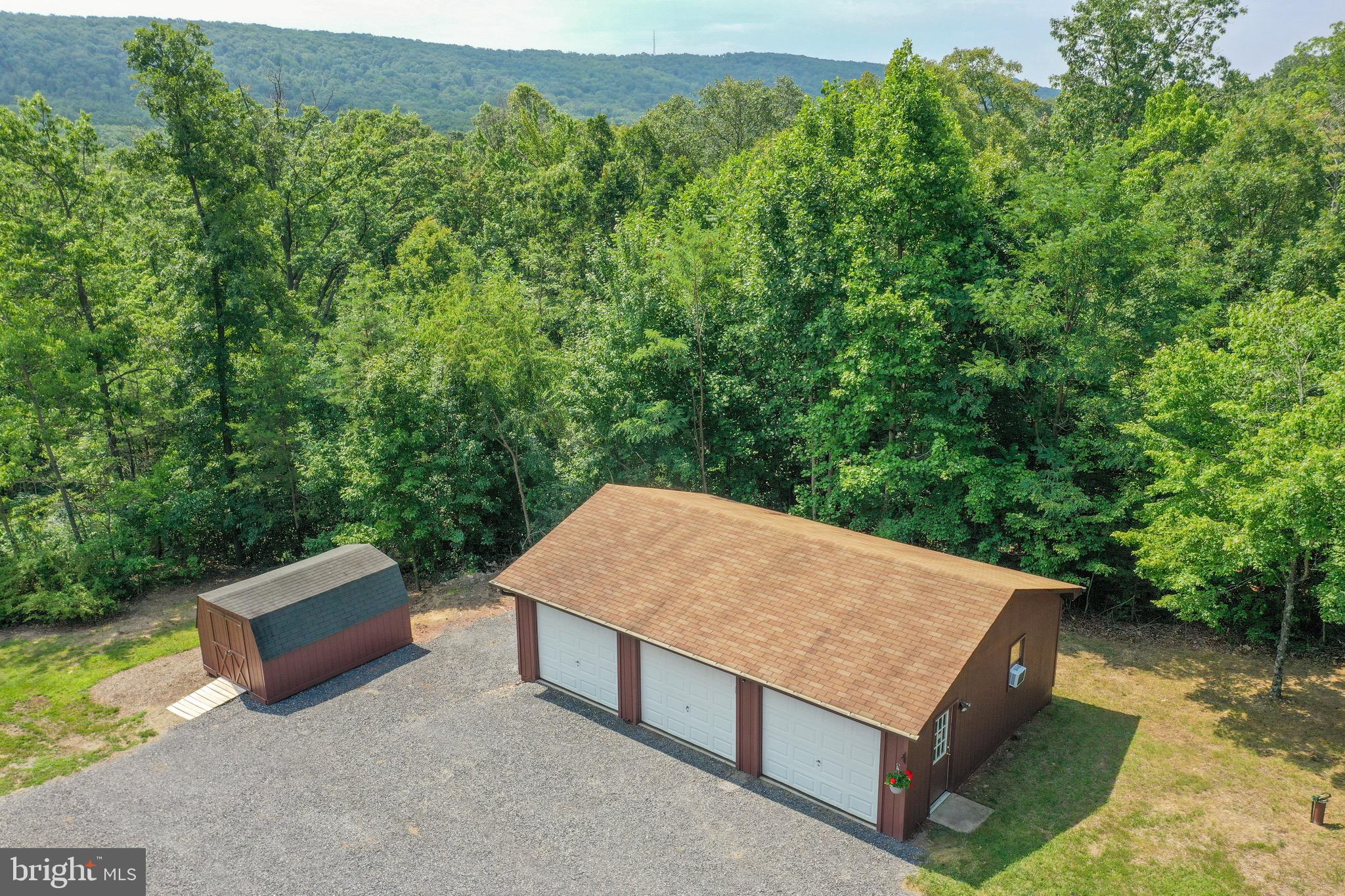 601 McDonald Road Winchester, VA 22602 - Photo 5 of 46 Gallery Image 5