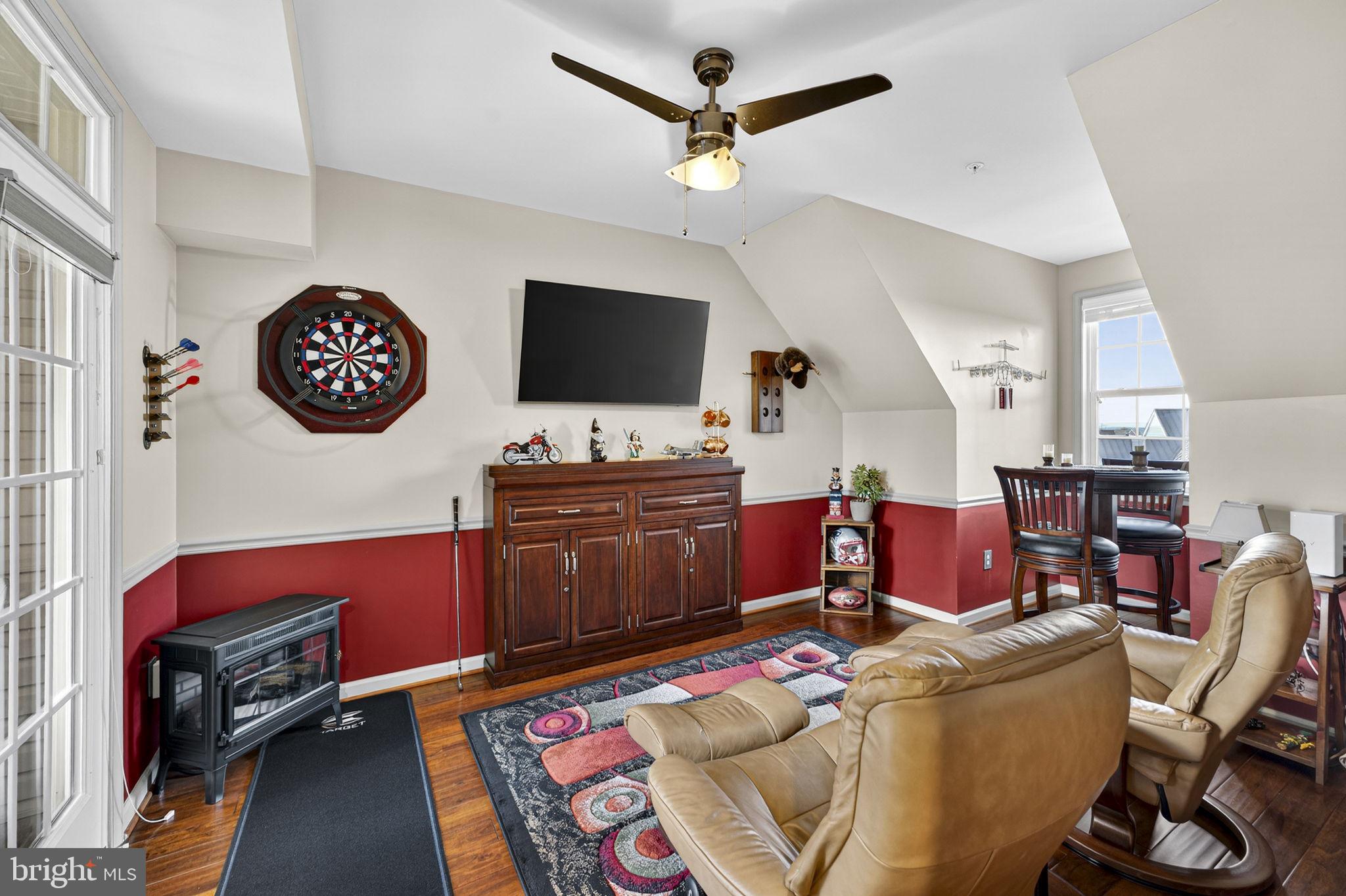 42553 Sunset Ridge Square Ashburn, VA 20148 - Photo 25 of 51 Den