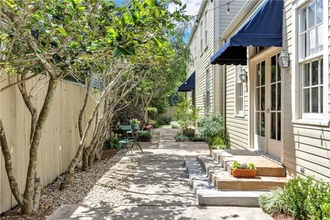$950,000 | 424 Calhoun Street, New Orleans, LA 70118