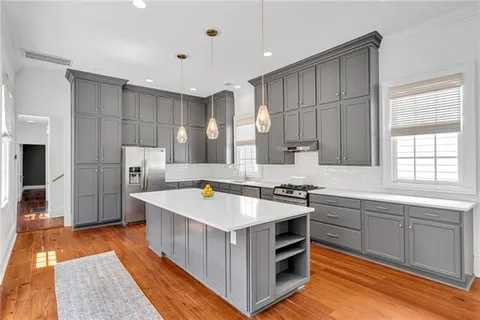 $950,000 | 424 Calhoun Street, New Orleans, LA 70118