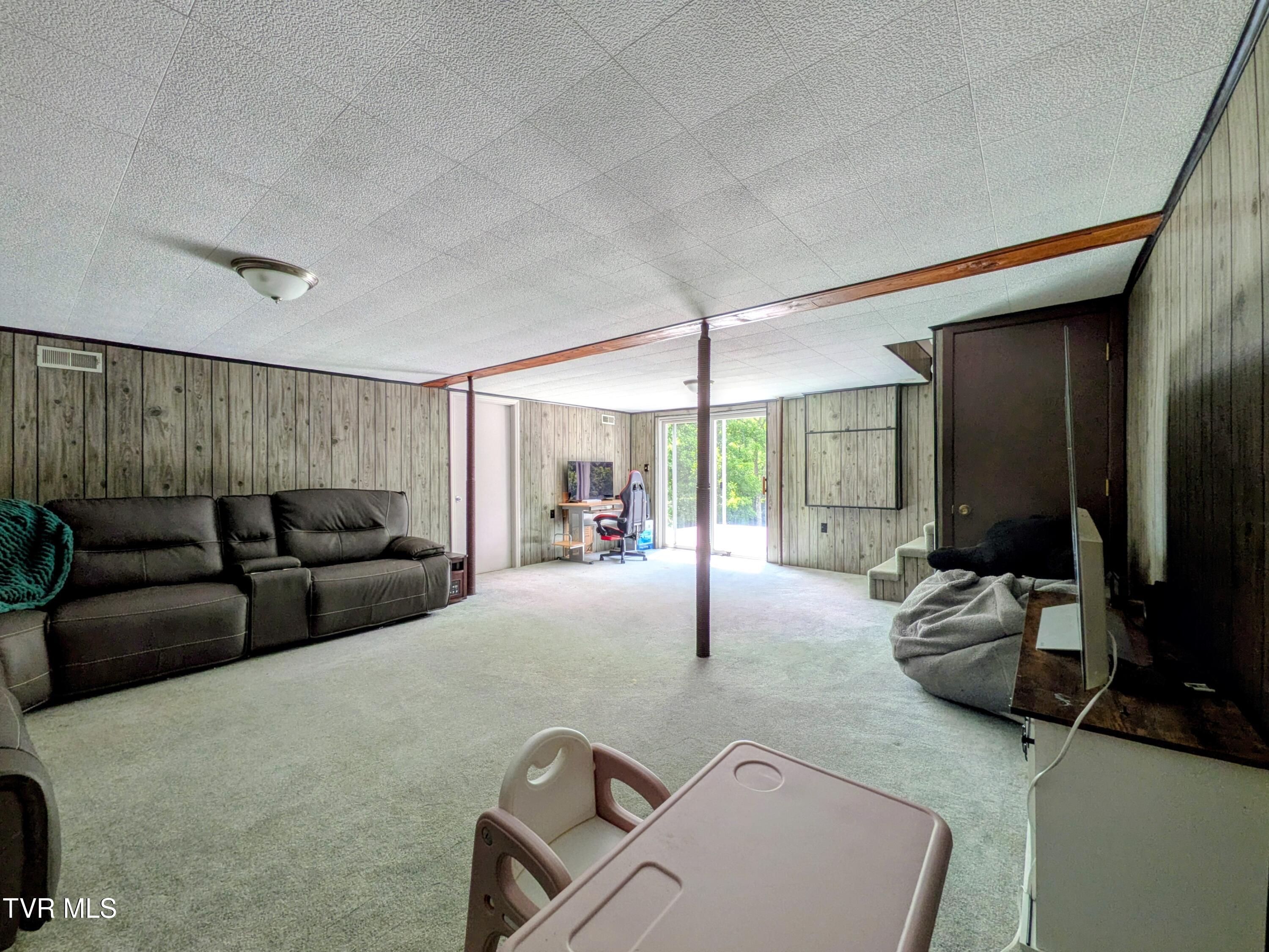 1129 Jackson Hollow Road Kingsport, TN 37663 - Photo 35 of 59 Basement