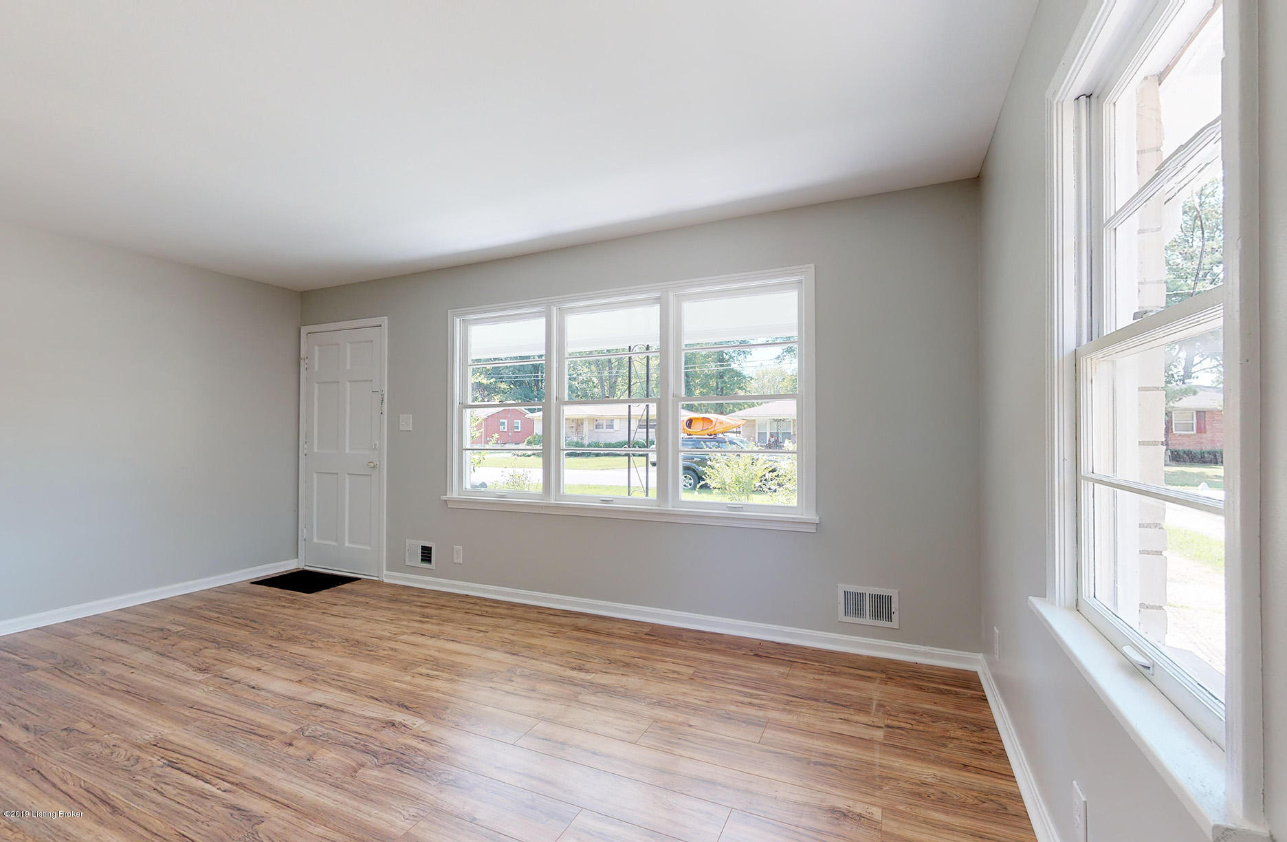 4113 Retreat Road Louisville, KY 40219 - Photo 15 of 31 4113 retreat rd-0015