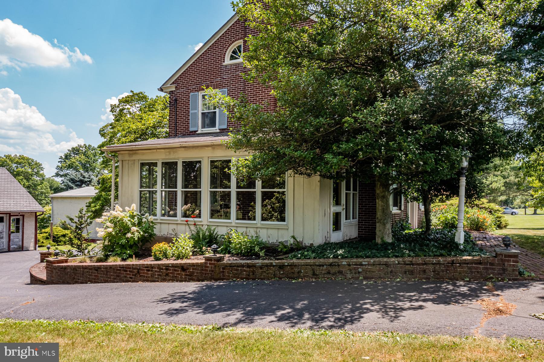 261 Cowpath Road Souderton, PA 18964 - Photo 2 of 31 Sun Room