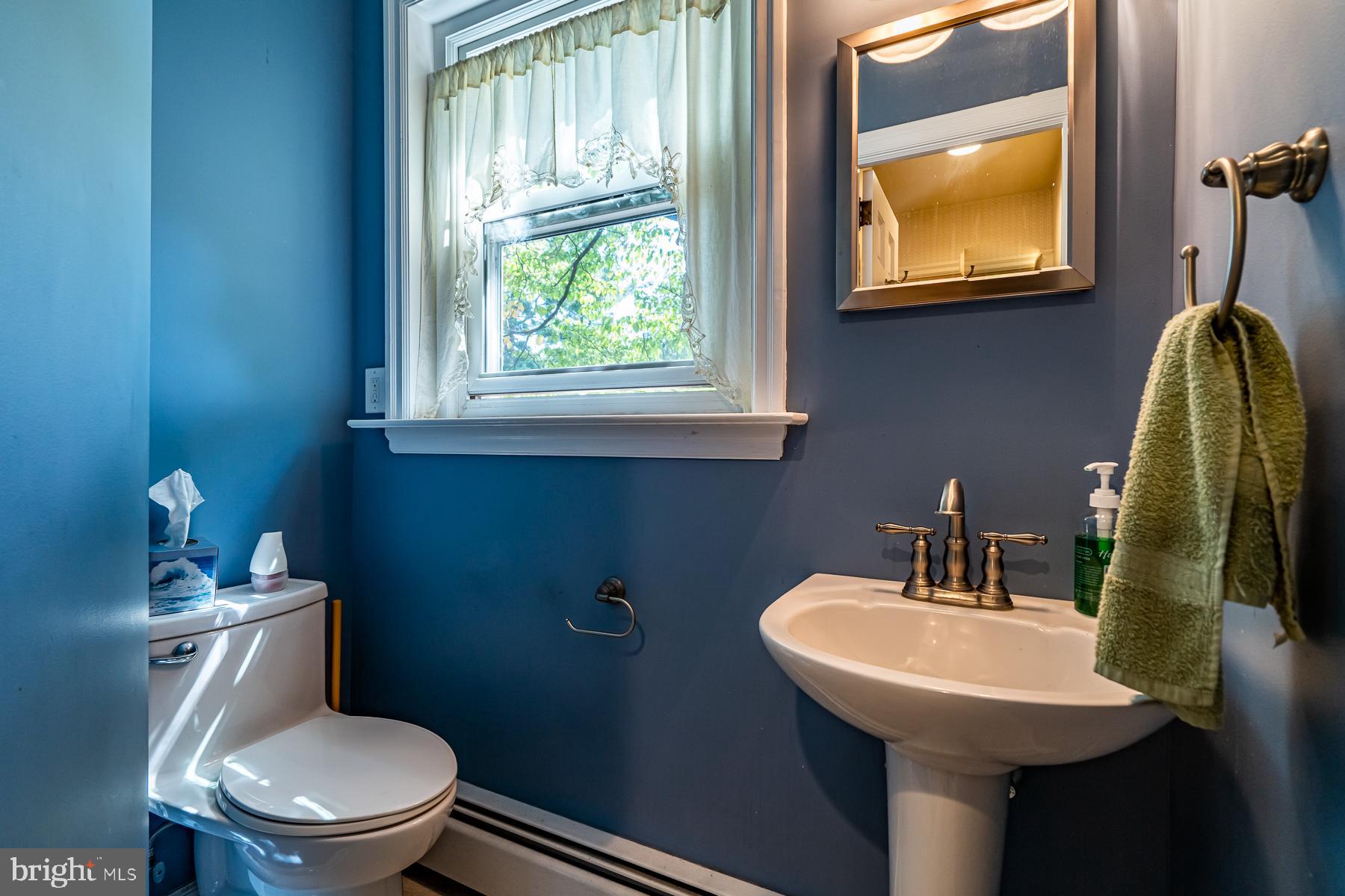 261 Cowpath Road Souderton, PA 18964 - Photo 16 of 31 Powder Room