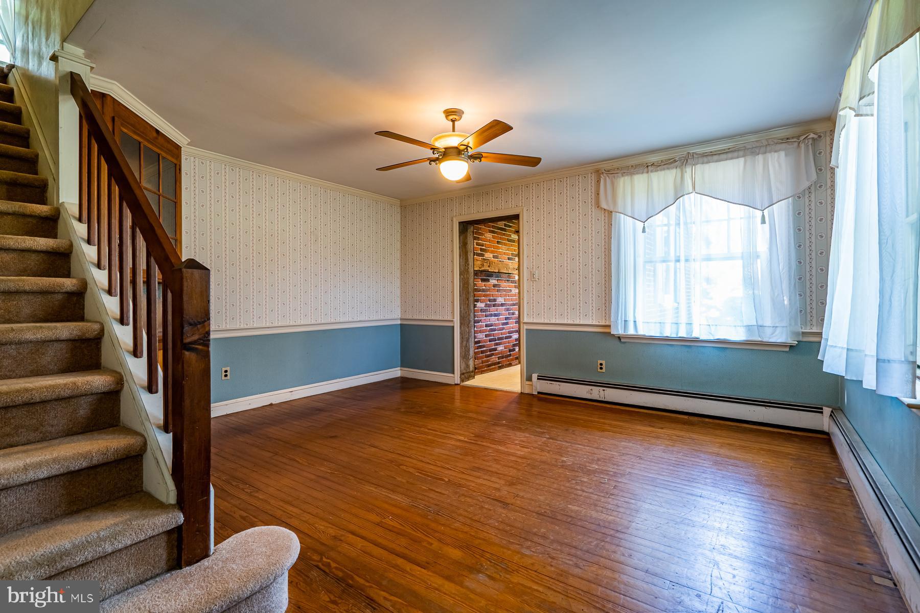261 Cowpath Road Souderton, PA 18964 - Photo 9 of 31 Dining Room or Living Room