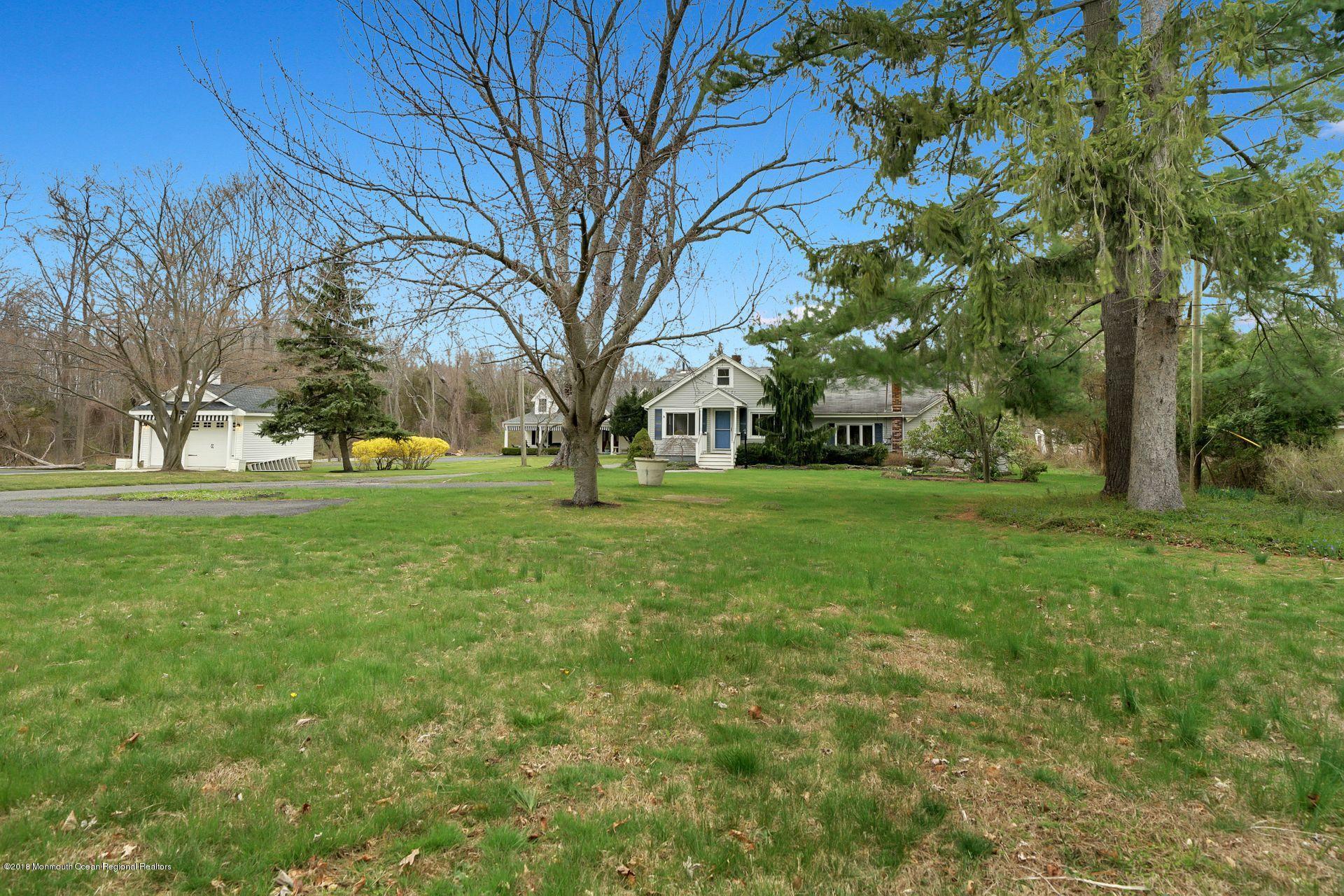 1622 Tiltons Corner Road Wall, NJ 07719 - Photo 3 of 33 6