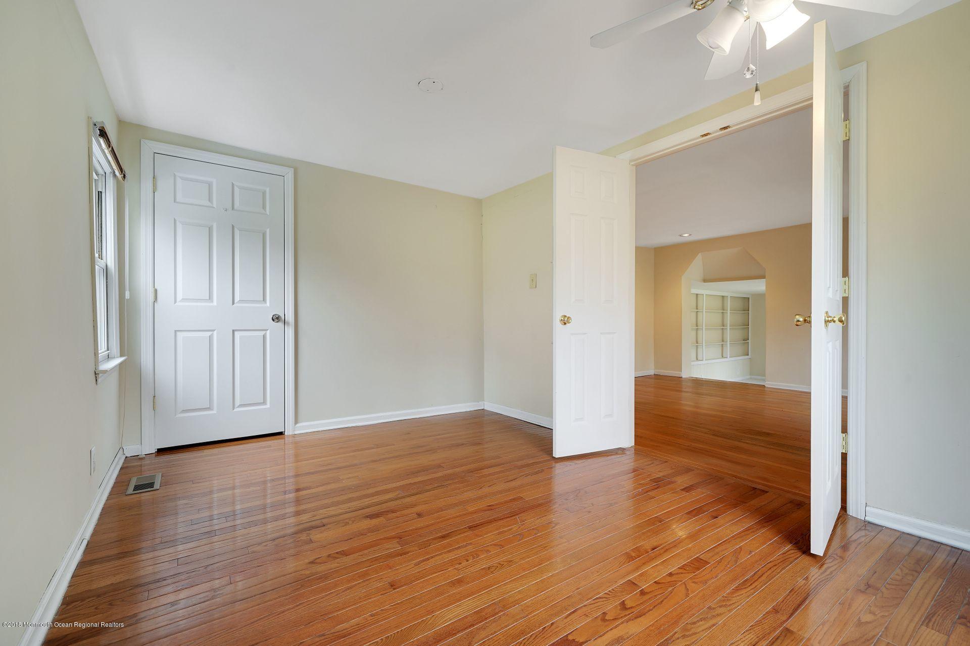 1622 Tiltons Corner Road Wall, NJ 07719 - Photo 8 of 33 14